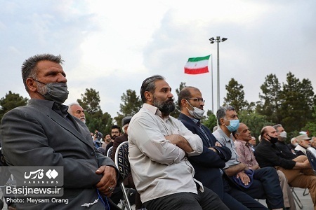 بزرگداشت شهیدان همت و رستگار در گلزار شهدای بهشت زهرا (س)