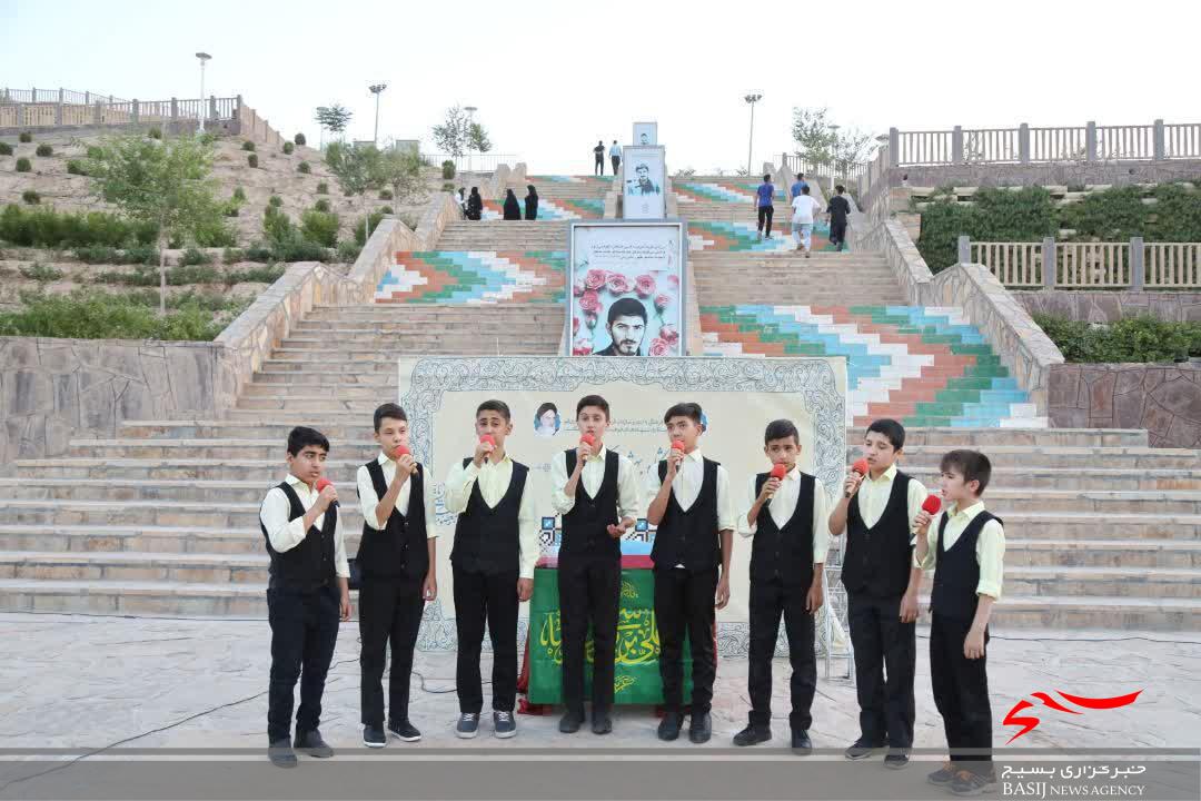 نمایشگاه &laquo;بهشت کرامت&raquo; به کار خود پایان داد