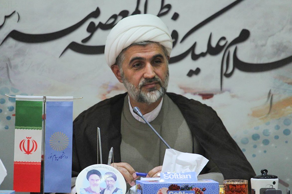 تکریم و معارفه مسئول بسیج دانشجویی پیام نور قم برگزار شد تکریم و معارفه مسئول بسیج دانشجویی پیام نور قم برگزار شد