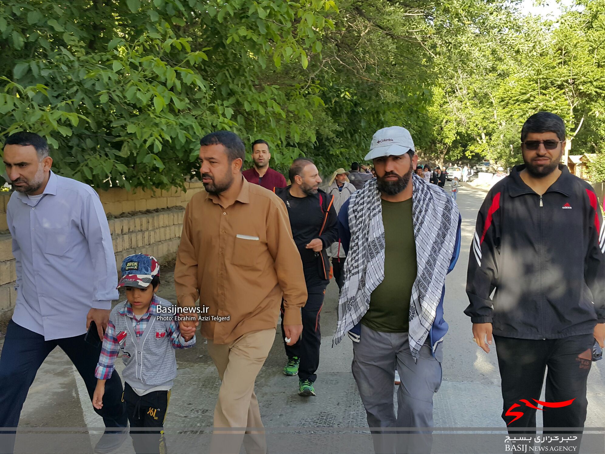 همایش پیاده روی خانواده های کارکنان و پاسداران سپاه فتح کهگیلویه و بویراحمد