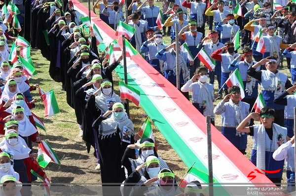 سرود سلام فرمانده تبلور فرهنگ انتظار ملت ایران است