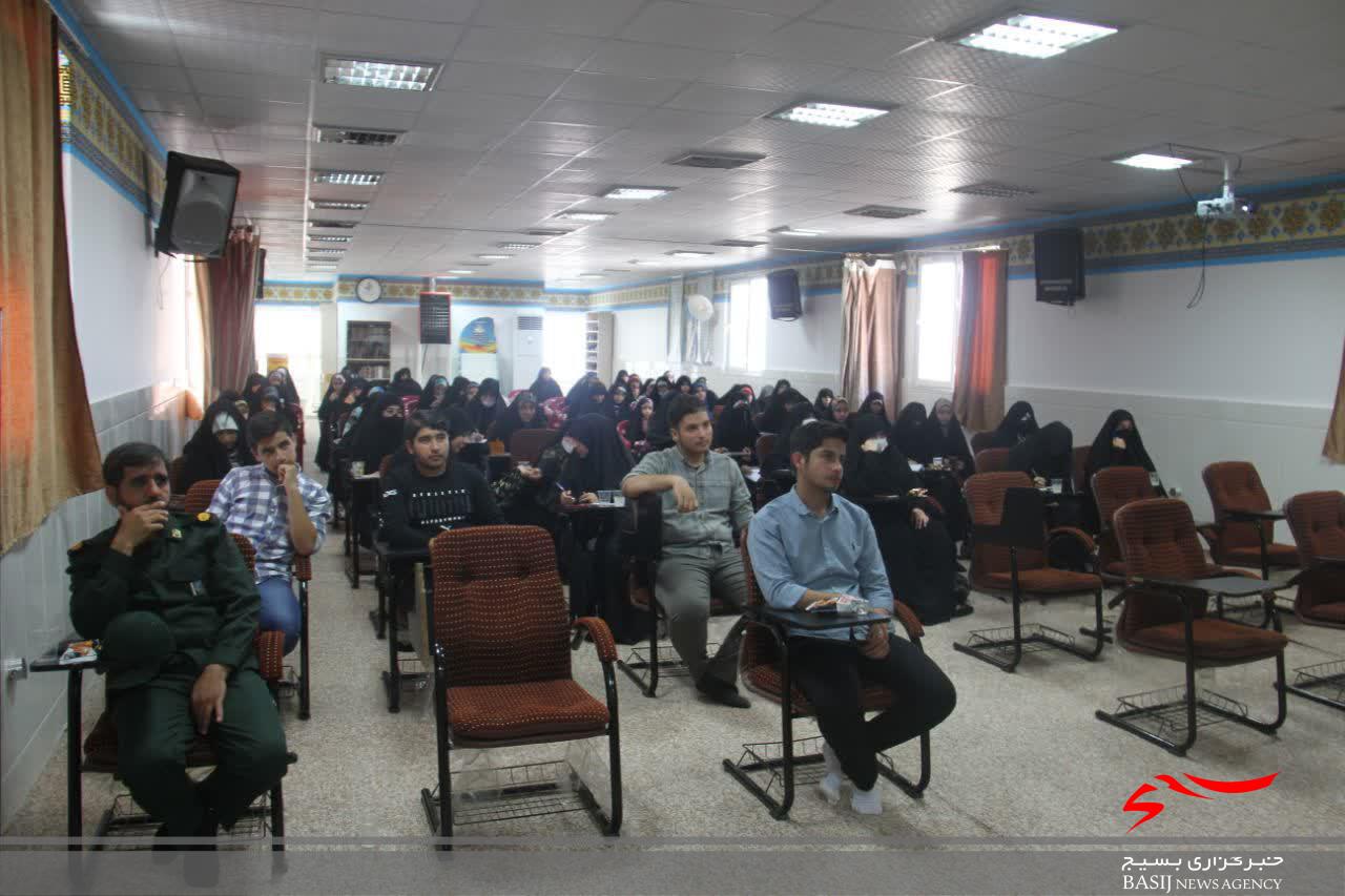 کارگاه آموزش خبرنگاری در ناحیه امام حسن مجتبی(ع) برگزار شد