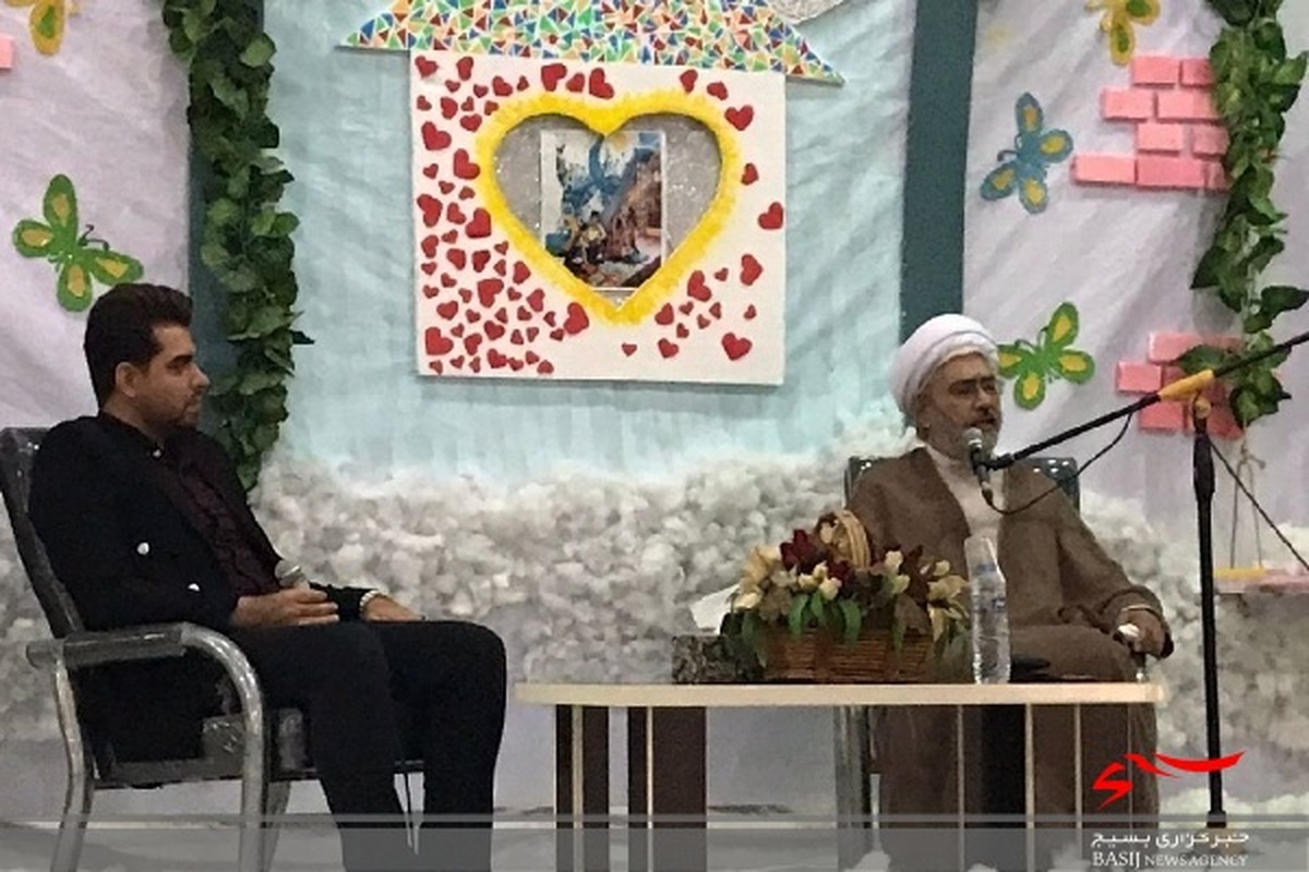 اولیای الهی ملاک ایمان به خدا را دوست داشتن زن می دانند