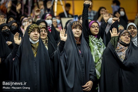 اجتماع «مهر فاطمی» در ورزشگاه آزادی