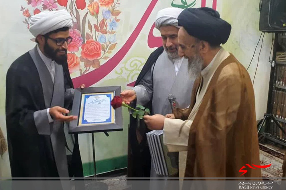 عمامه گذاری طلاب در شام میلاد امام هادی علیه&zwnj;السلام