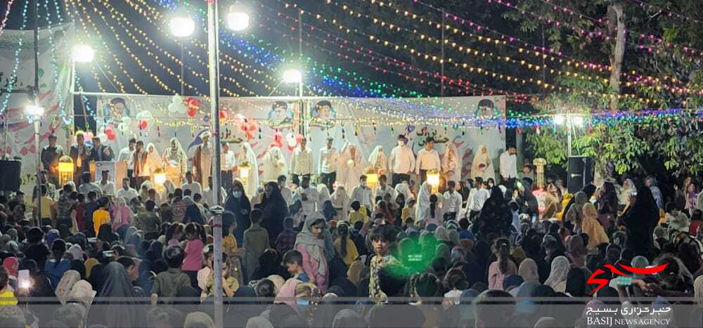 برگزاری جشن عید غدیر با کمک مسئولین ، مردم،بسیجیان،و ناحیه سپاه در شهرستان فاریاب