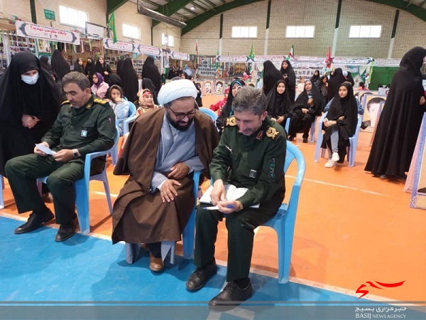 نمایشگاه های طرح اسوه، بیانگر مصادیق واقعی مقابله با جنگ ترکیبی دشمنان است نمایشگاه های طرح اسوه، بیانگر مصادیق واقعی مقابله با جنگ ترکیبی دشمنان است