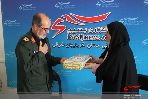 گفتند فرمانده می آید فکر کردم شهید باکری است