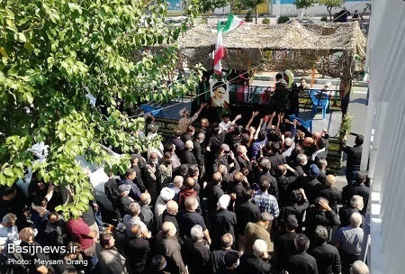 تشییع و تدفین شهید گمنام در منطقه آموزش و پرورش منطقه پنج