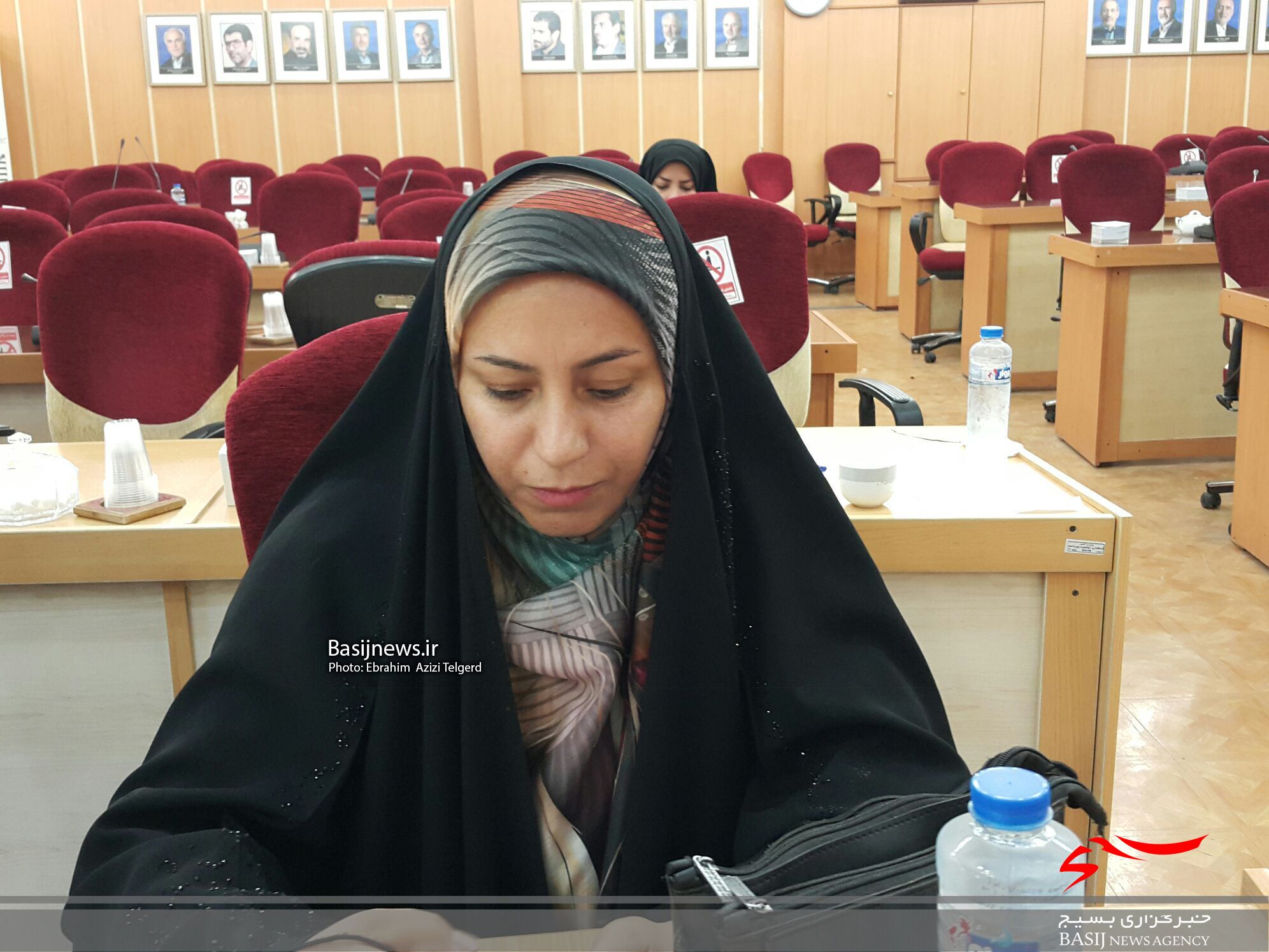 مجوز راه اندازی تشکل های مردم نهاد براساس تخصص افراد صادر می شود/ نگاه سیاسی به تشکل های مردم نهاد نداریم/ رونمایی از طرح امو ربانوان استانداری در هفته دولت