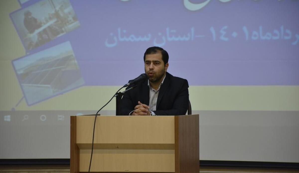 تشکیل قرارگاه های اقتصاد مقاومتی در استان ها یک اولویت مهم است