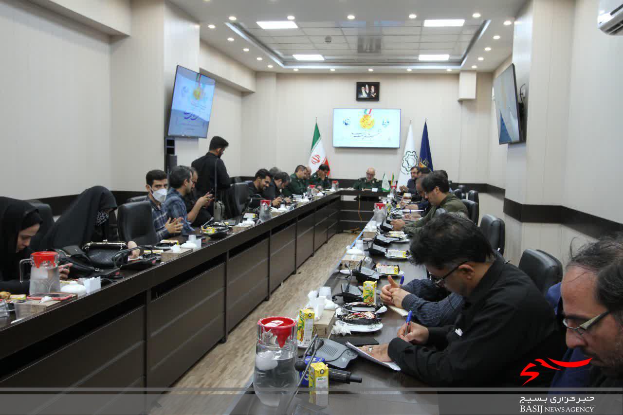 برنامه‌های بسیج کارمندان قم در هفته دولت و روز قشر تشریح شد