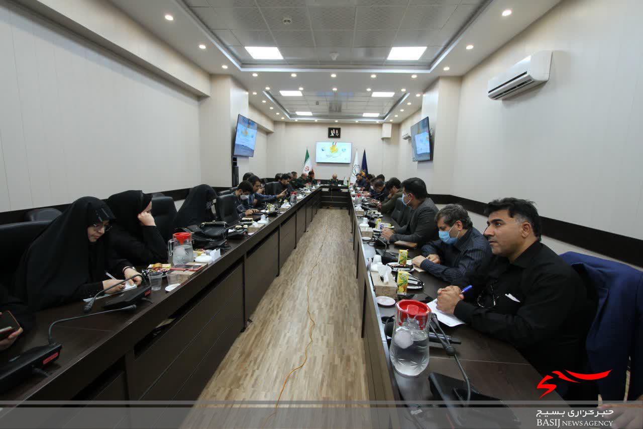 برنامه&zwnj;های بسیج کارمندان قم در هفته دولت و روز قشر تشریح شد