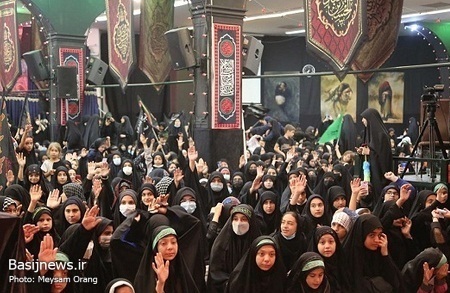 اولین تجمع هیئت های بسیج نوجوانان منطقه ۱۰ تهران