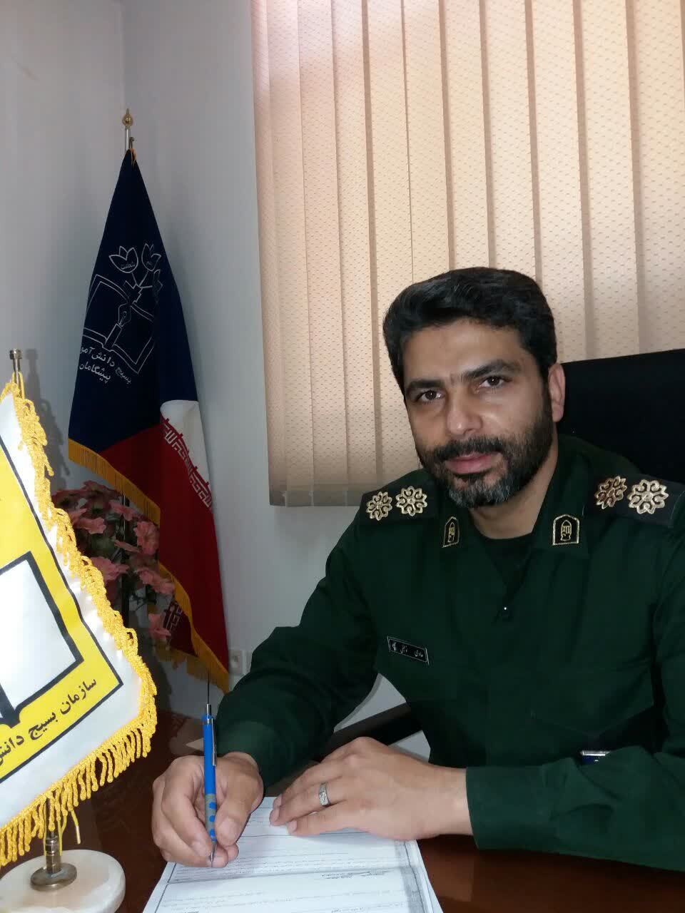 فعالیت بیش از ۲۶۰گروه جهادی دانش آموزی در زنجان/توزیع ۳۶هزار بسته لوازم التحریر در بین دانش آموزان نیازمند زنجانی