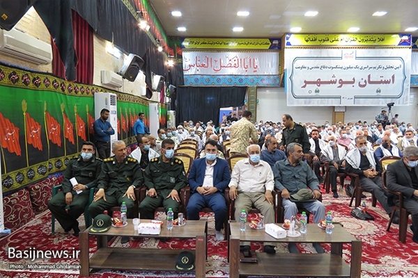 دشمن می‌خواهد به شکل غیر نظامی ایران را تحت سلطه درآورد