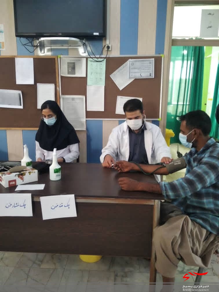 خدمات گروه جهادی پزشکی در شهرستان فاریاب