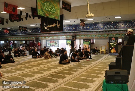 برگزاری مراسم روضه سرور و سالار شهیدان در تیپ آل محمد(ص)