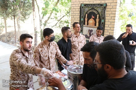 برگزاری مراسم روضه سرور و سالار شهیدان در تیپ آل محمد(ص)