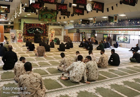 برگزاری مراسم روضه سرور و سالار شهیدان در تیپ آل محمد(ص)