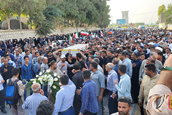 تشییع باشکوه شهید مدافع امنیت در قشم