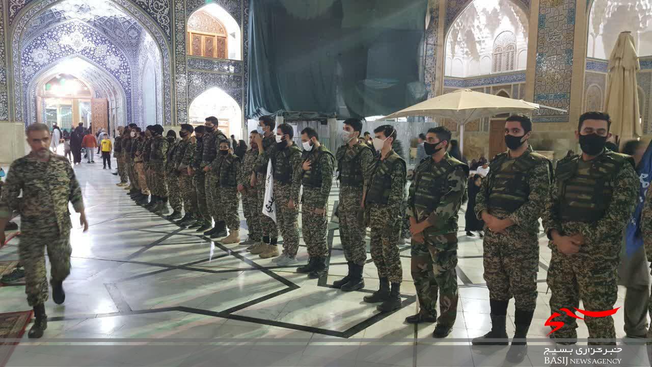 «عهد سربازی» بسیجیان گردانهای امام علی(ع) قم با امام زمان(عج) «عهد سربازی» بسیجیان گردانهای امام علی(ع) قم با امام زمان(عج)