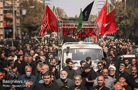 تشییع باشکوه پیکر شهید مدافع امنیت