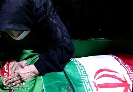 مراسم وداع و تشییع پیکر بسیجی مدافع امنیت، «شهید پوریا احمدی»