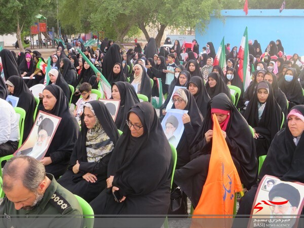 اجتماع بزرگ شیر زنان دیار رئیسعلی در دلوار برگزار شد/گزارش تصویری