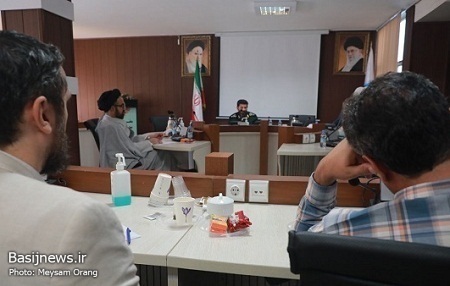 نشست فرمانده سپاه حضرت محمد رسول الله (ص) با جمعی از اساتید دانشگاه آزاد اسلامی