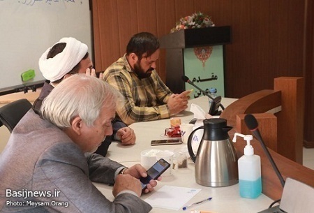 نشست فرمانده سپاه حضرت محمد رسول الله (ص) با جمعی از اساتید دانشگاه آزاد اسلامی