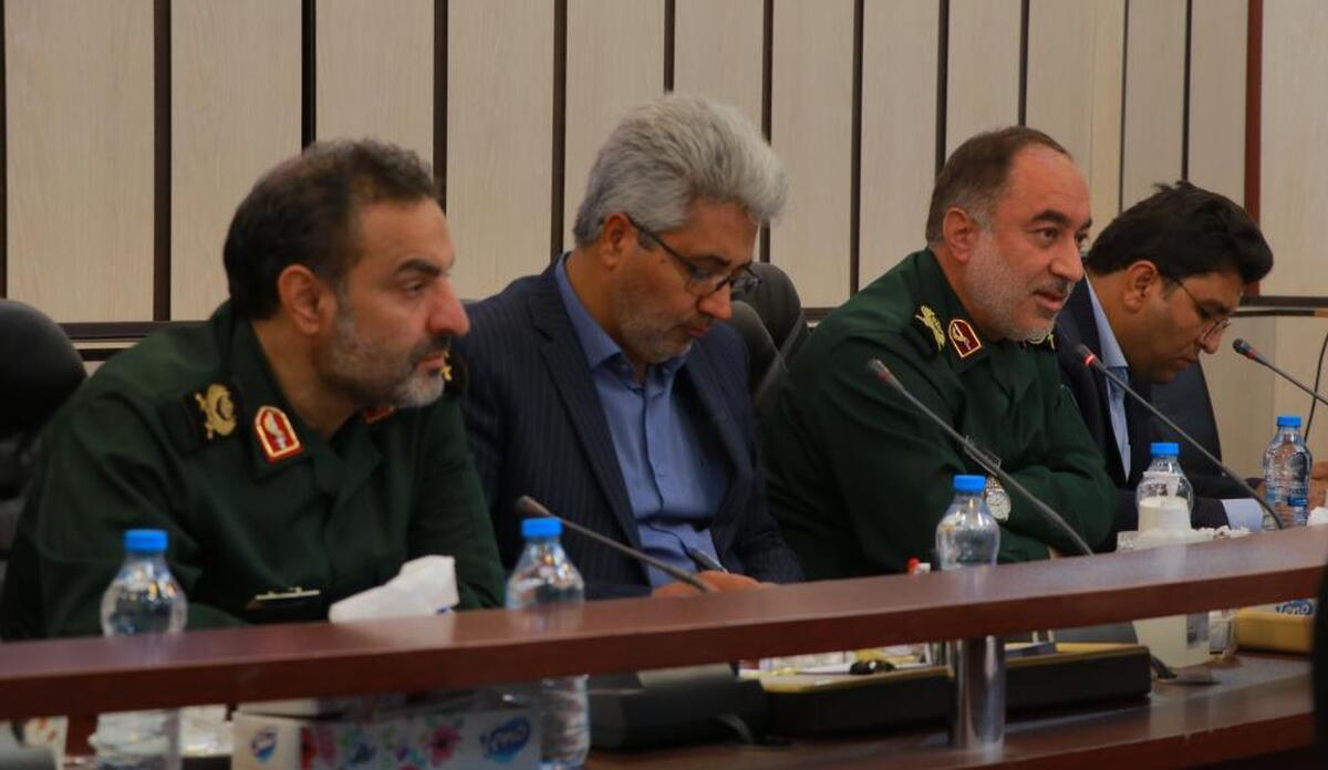 دشمن از ایران قوی که الگوی تمام کشورها شود ترس دارد/ انقلاب ما در چالشها قوی شده است