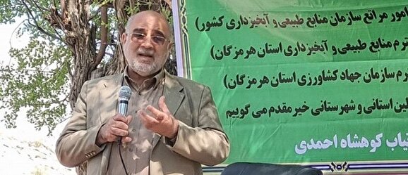 همکاری قرارگاه سازندگی سپاه در اجرای طرح‌های مرتع‌داری تلفیقی در هرمزگان