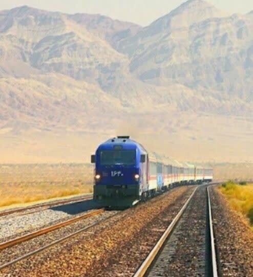 راه اندازی قطار مسافری سمنان، دامغان و شاهرود به مشهد مقدس و بالعکس
