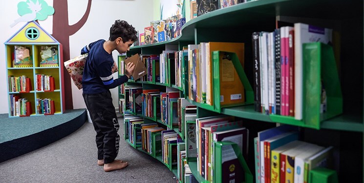 نیمی از اعضای کتابخانه‌های عمومی استان سمنان «کودک» هستند
