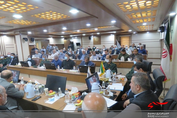 تجلیل از فعالان اقتصادی ایثارگر استان بوشهر/ انضباط اقتصادی خدمتی از اصناف در دفاع مقدس بود