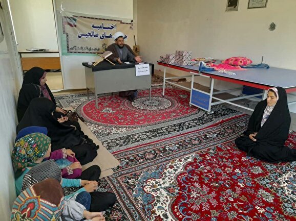 برگزاری اختتامیه کلاس های تابستانی پایگاه حضرت زینب (س)حوزه فاطمه الزهرا