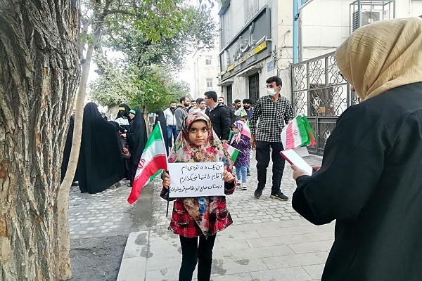 مردم شیراز بیعتی دوباره با آرمان‌های انقلاب، شهدا و رهبری را نشان دادند