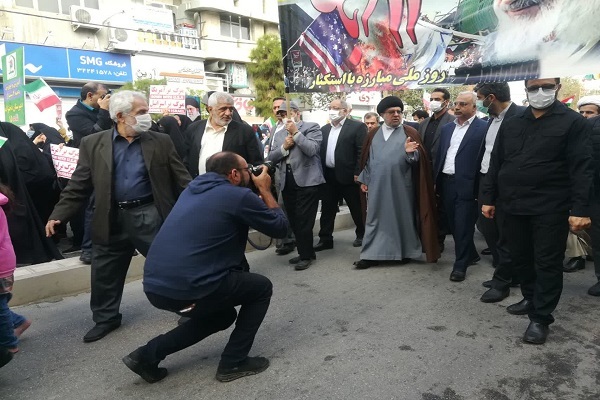 مردم شیراز بیعتی دوباره با آرمان‌های انقلاب، شهدا و رهبری را نشان دادند