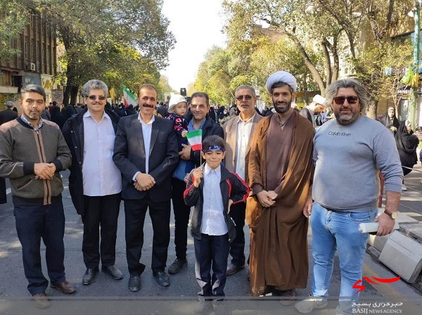 آغاز راهپیمائی 13 آبان همزمان با سراسر کشور در آذربایجان شرقی