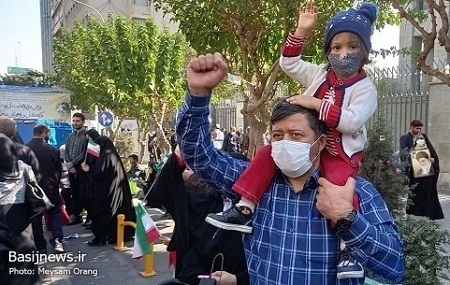 حضور پرشکوه مردم تهران در راهپیمایی ۱۳ آبان ماه