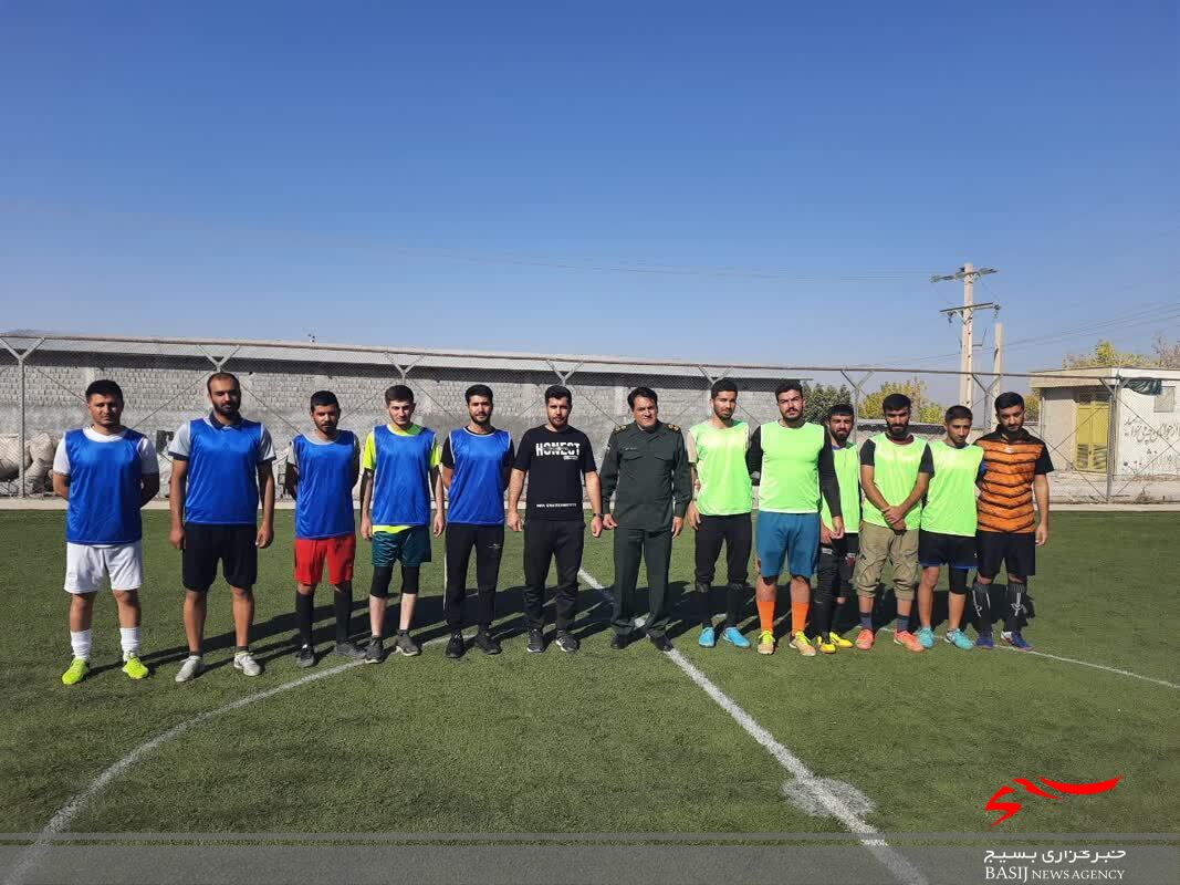 برگزاری مسابقات فوتسال چمن مصنوعی کارکنان وظیفه تیپ ۴۸فتح