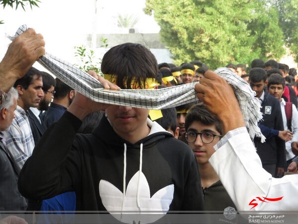 دانش آموزان دلوار به مناطق عملیاتی اعزام شدند