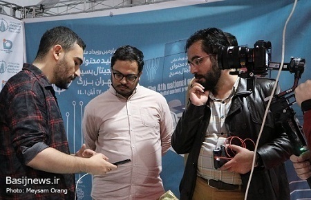 بازدید شهردار تهران و فرمانده سپاه تهران از چهارمین رویداد تولید محتوای دیجیتال بسیج تهران بزرگ