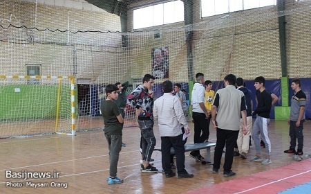 جشنواره فرهنگی ورزشی بازی های بومی محلی رده های بسیج نواحی 22گانه