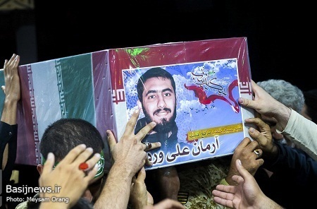 وداع با پیکر شهید مدافع امنیت آرمان علی‌وردی