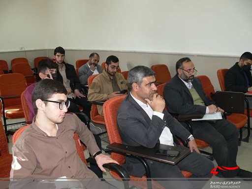 برگزاری کارگاه آموزشی ویژه خبرنگاران افتخاری خبرگزاری بسیج در لرستان