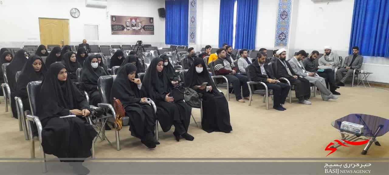 دیدار و نشست نماینده ولی فقیه در لرستان با دانشجویان دانشگاه لرستان به مناسبت روز دانشجو