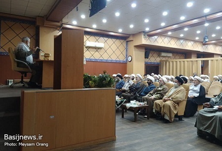 همایش ائمه جماعات مساجد در مسجد جامع نارمک