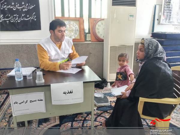 اجرای طرح ویزیت رایگان در هفته بسیج در بخش دلوار
